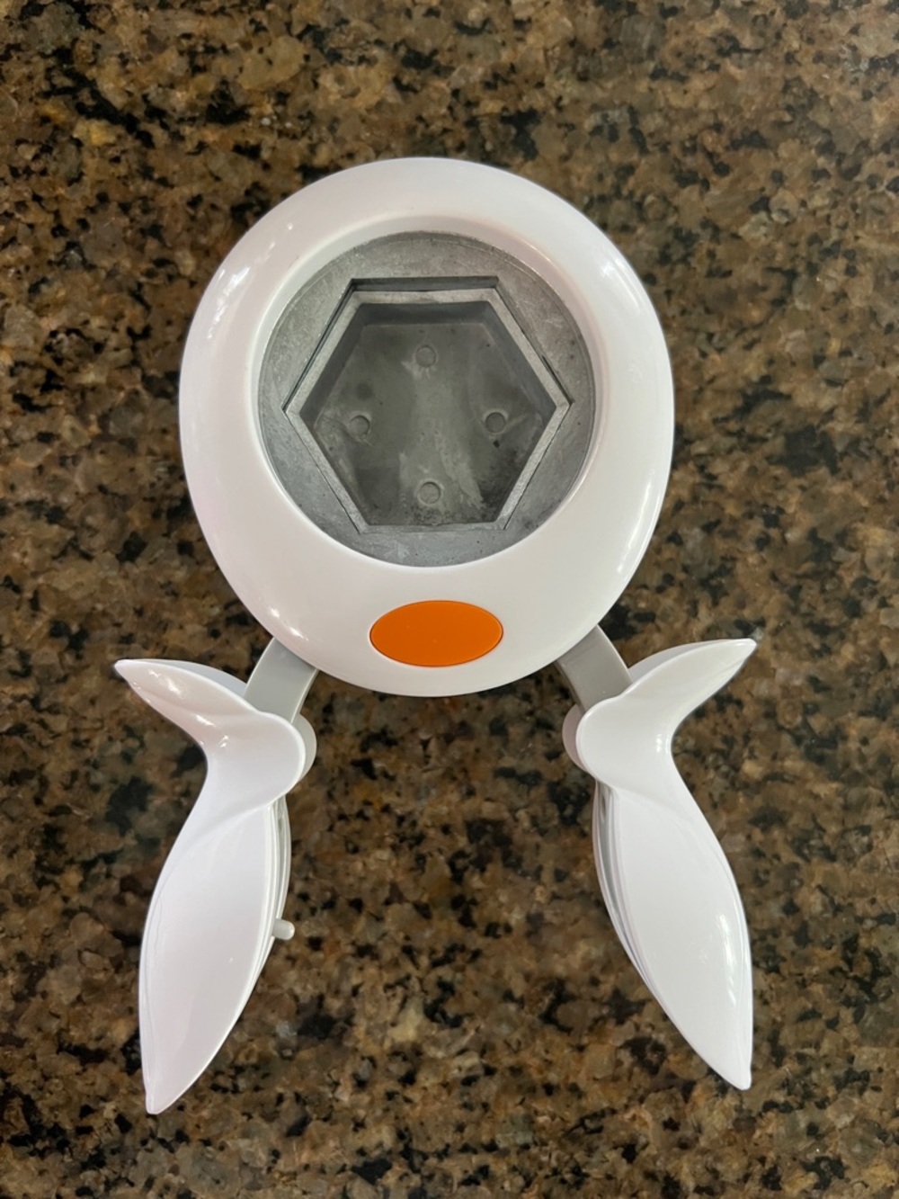 Fiskars 1 inch Hexagon Paper Punch